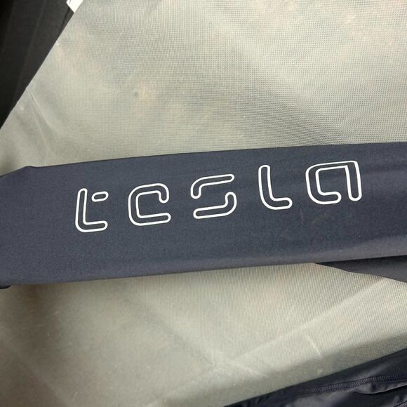 Tesla Shirt Men Medium Gray Loose Fit Mock Neck Long Sleeve Performance Pullover - Picture 4 of 7